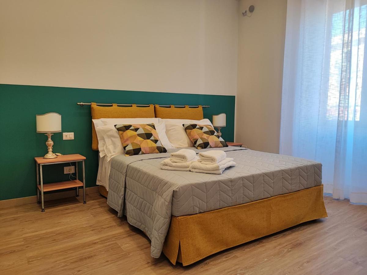 Toledo Apartment Naples Luaran gambar